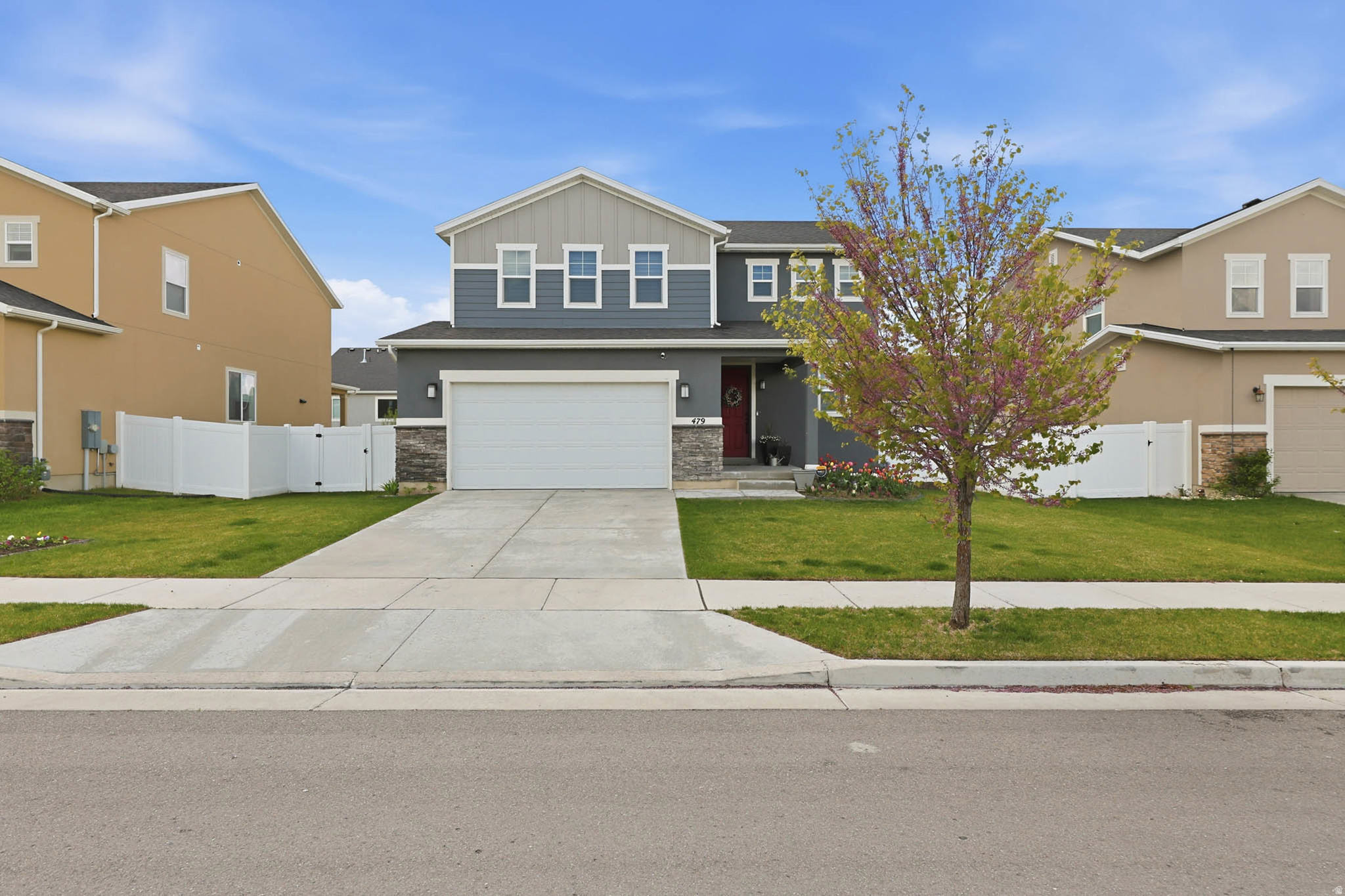 LEXINGTON GREENS - Residential