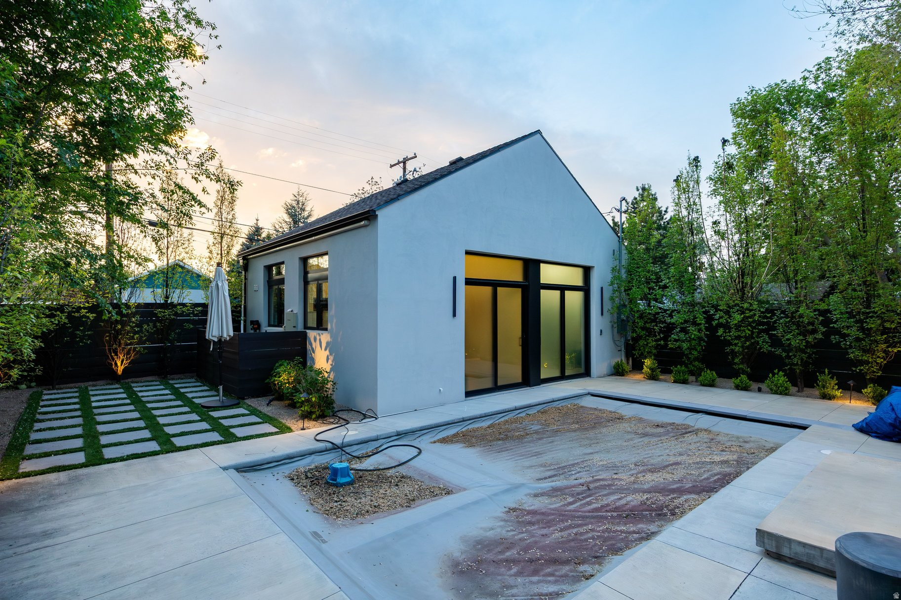 BELMONT - Residential