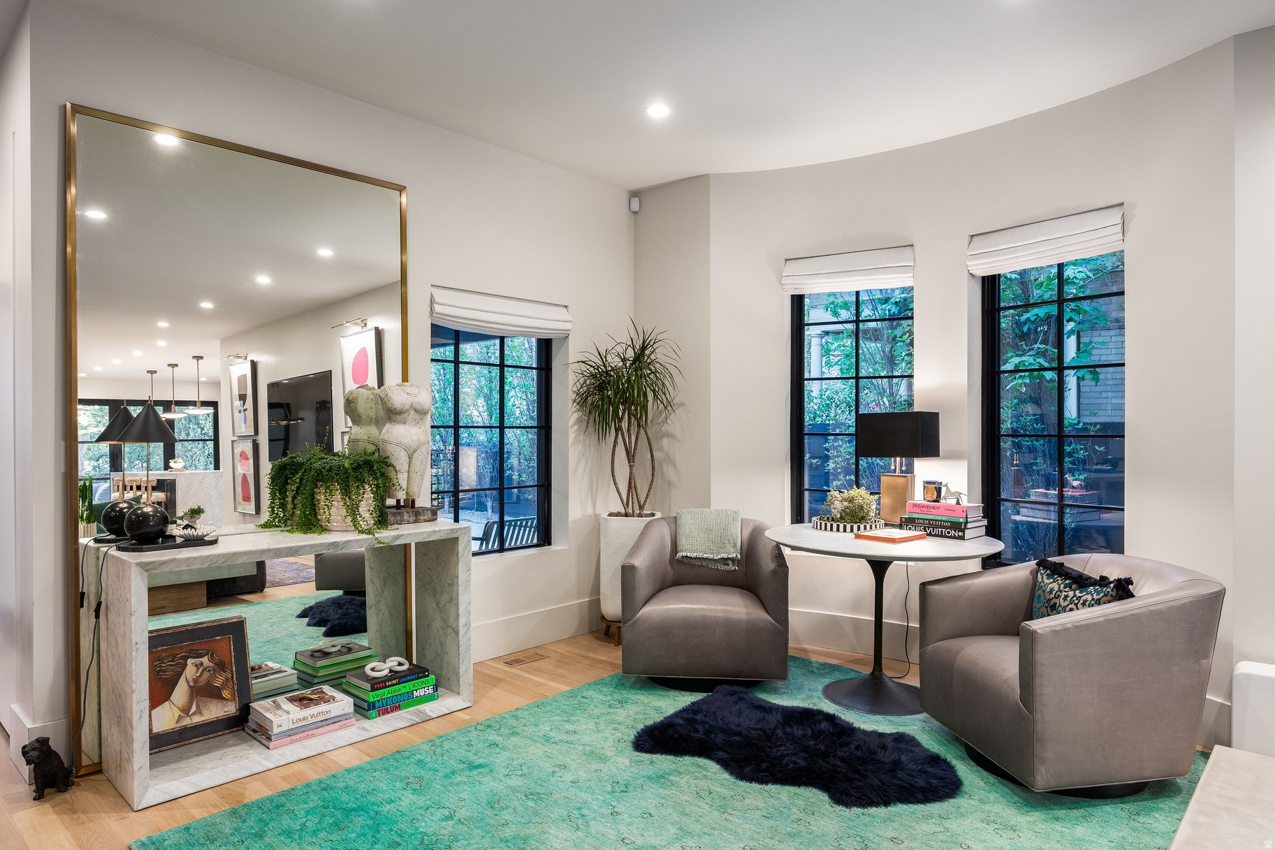 BELMONT - Residential