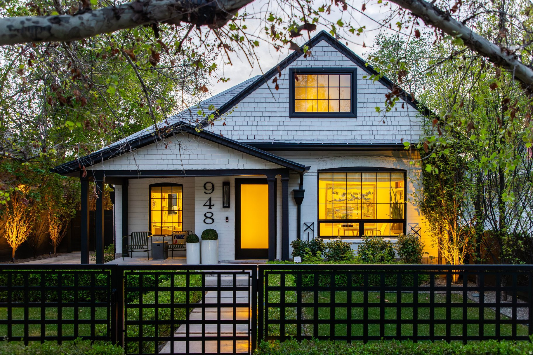 BELMONT - Residential