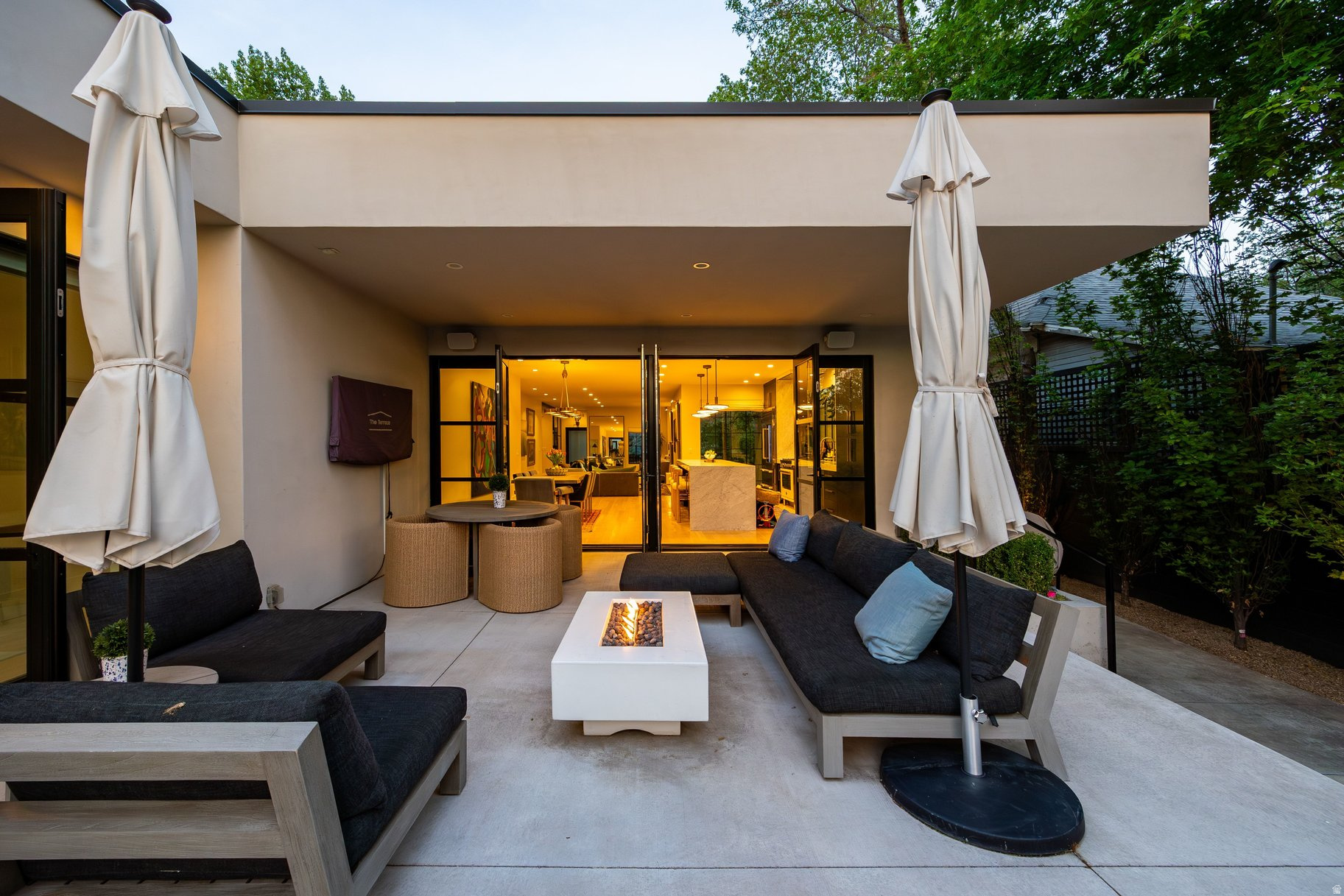 BELMONT - Residential