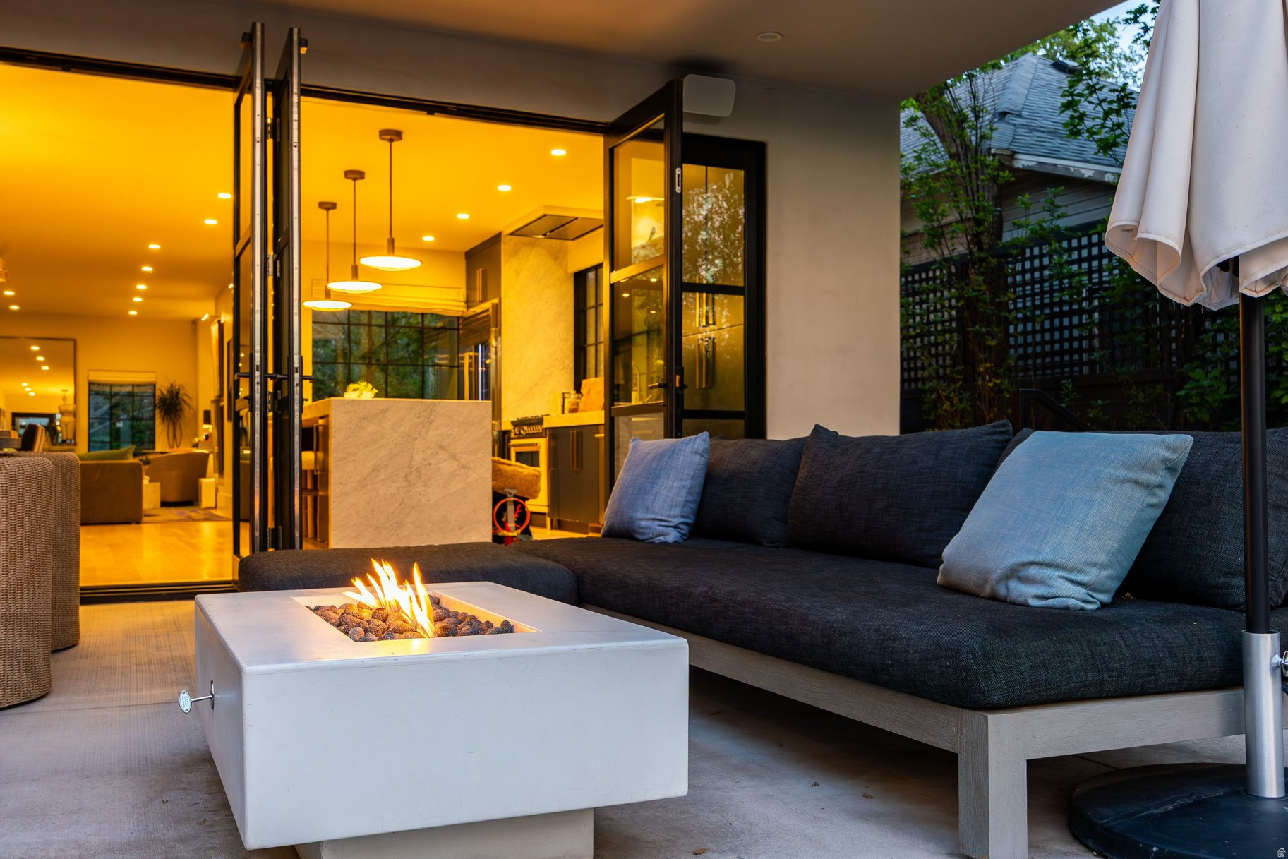 BELMONT - Residential