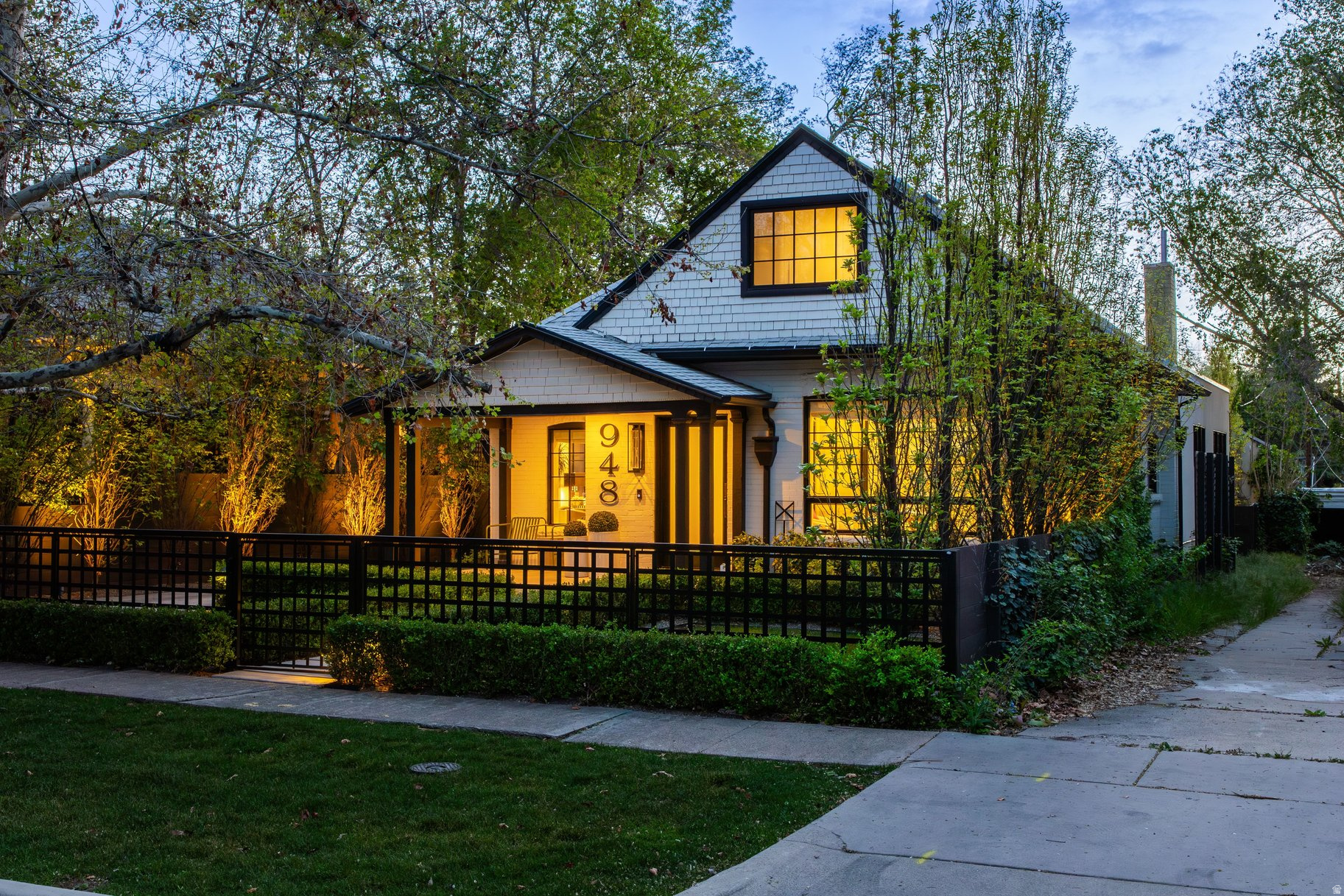 BELMONT - Residential