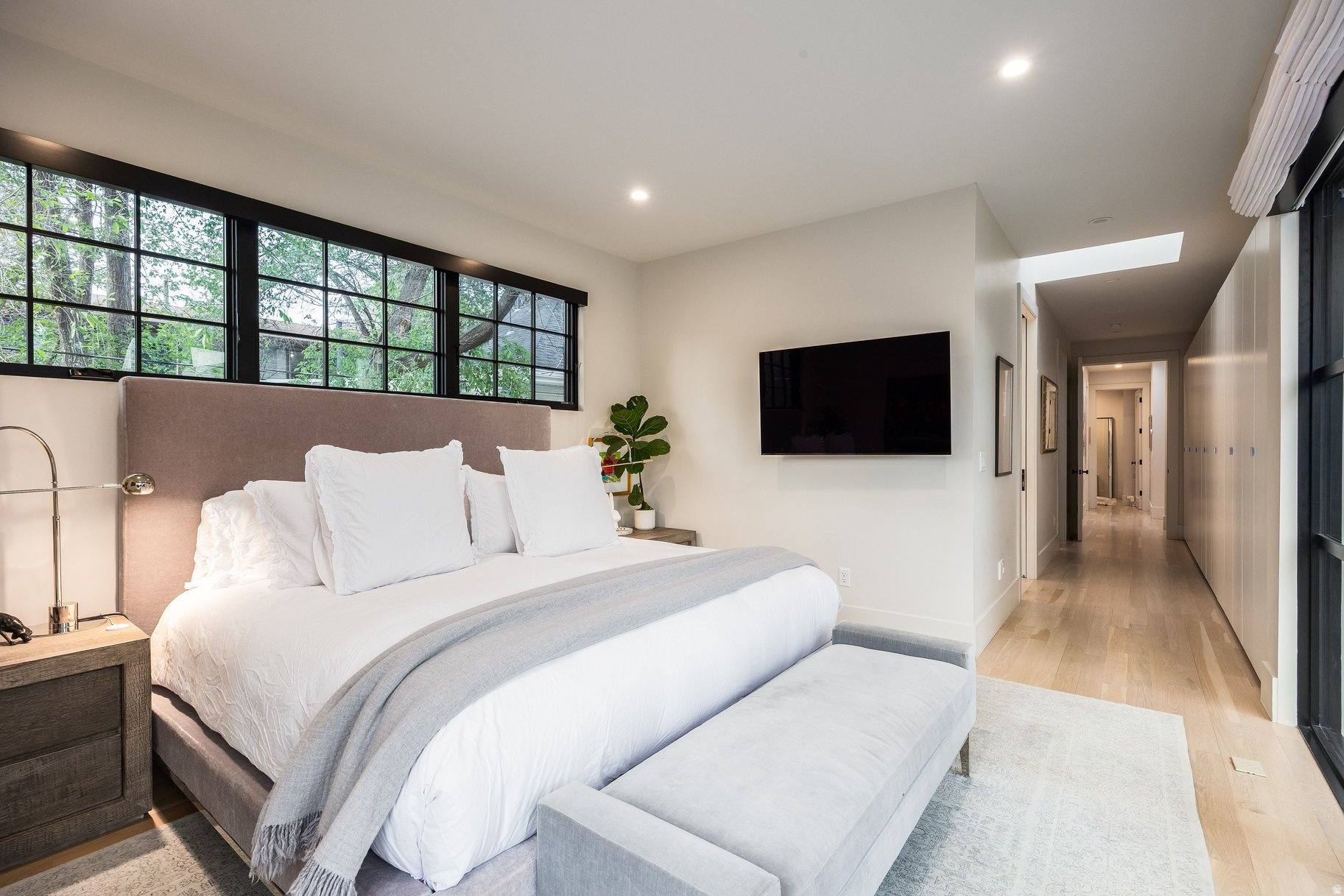 BELMONT - Residential