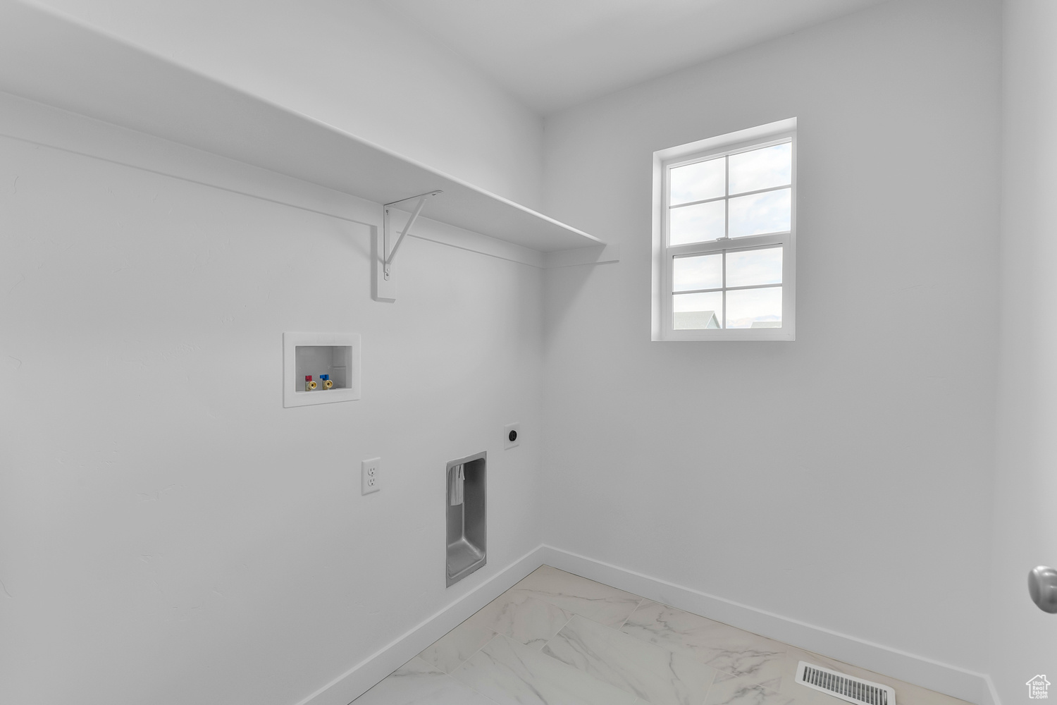 SAGEWOOD VILLAGE COTTAGE 1121 - Residential