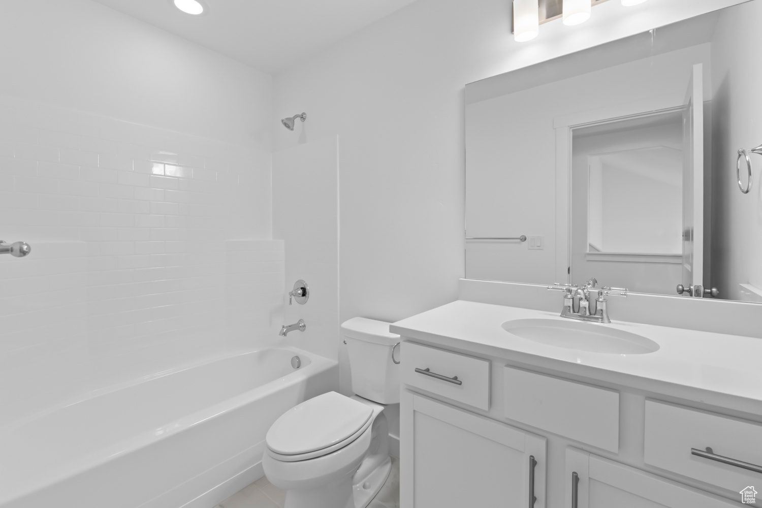 SAGEWOOD VILLAGE COTTAGE 1121 - Residential