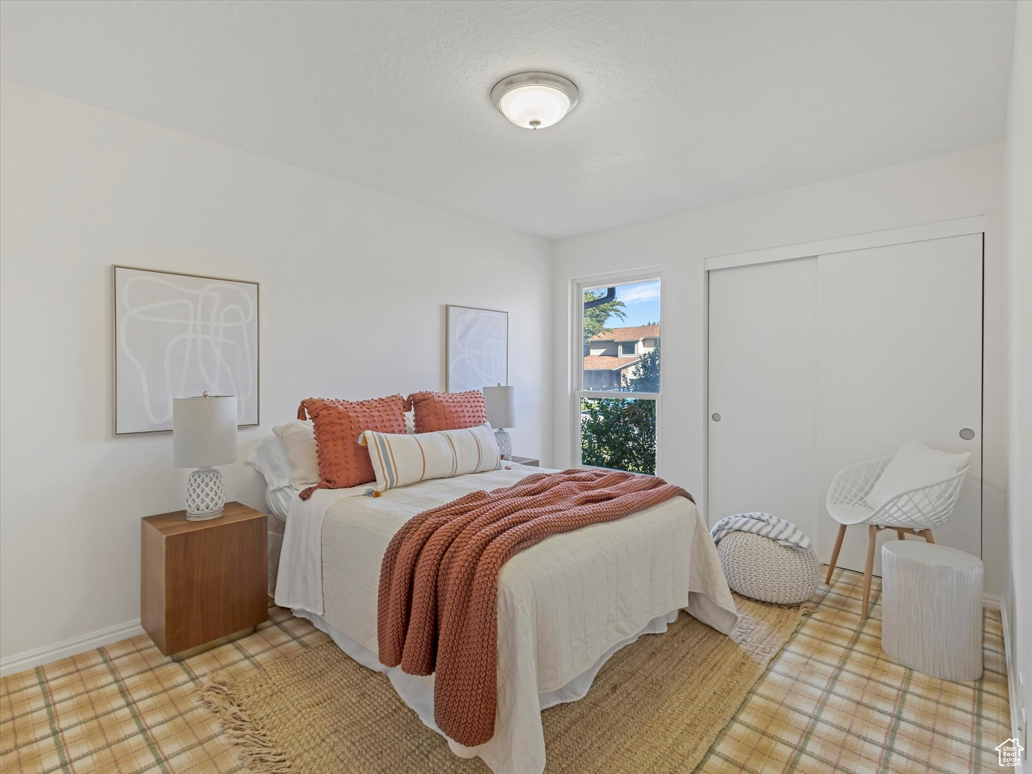 SANDY HILLS - Residential