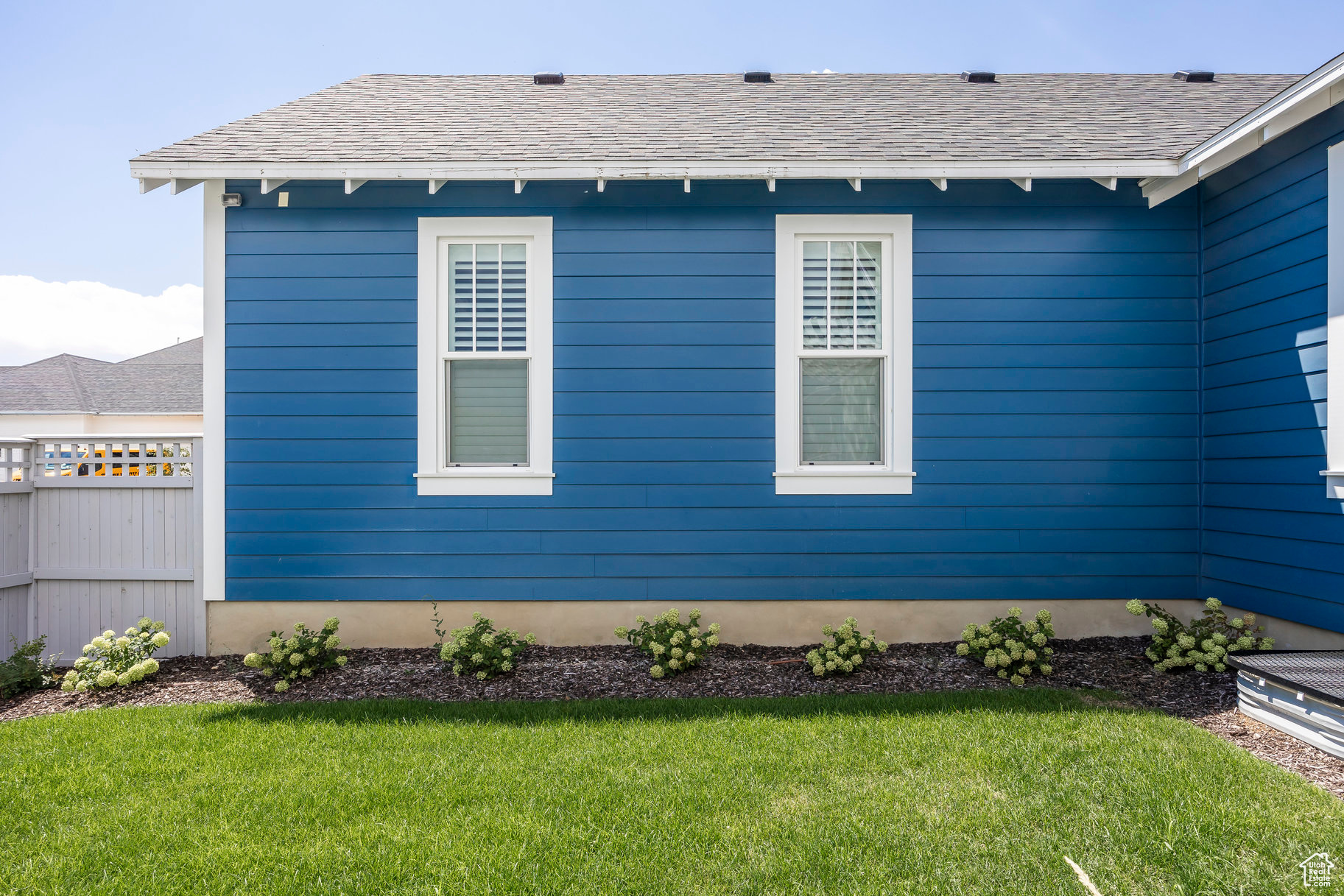 DAYBREAK LAKE ISLAND - Residential