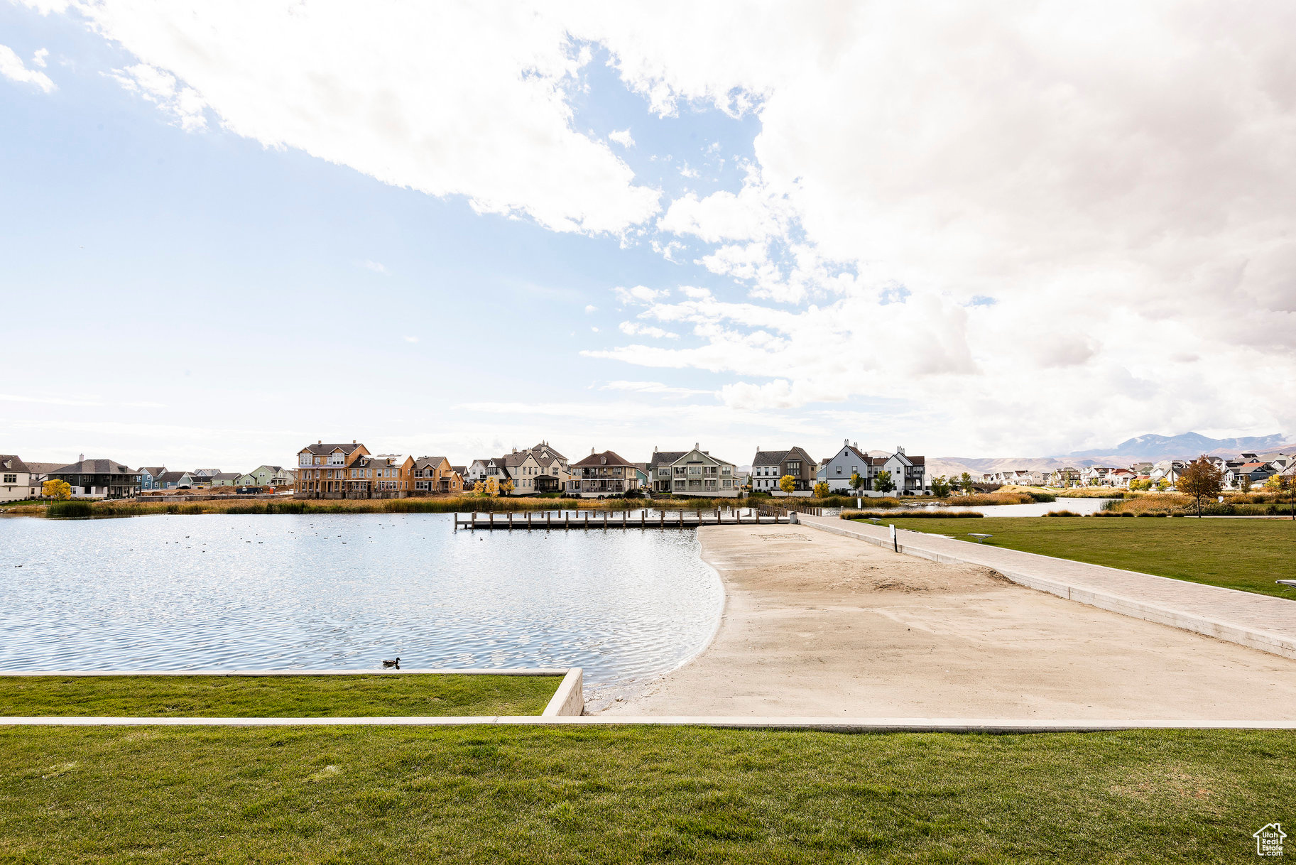 DAYBREAK LAKE ISLAND - Residential