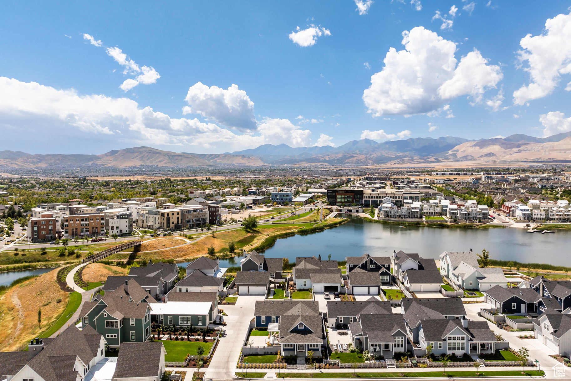 DAYBREAK LAKE ISLAND - Residential