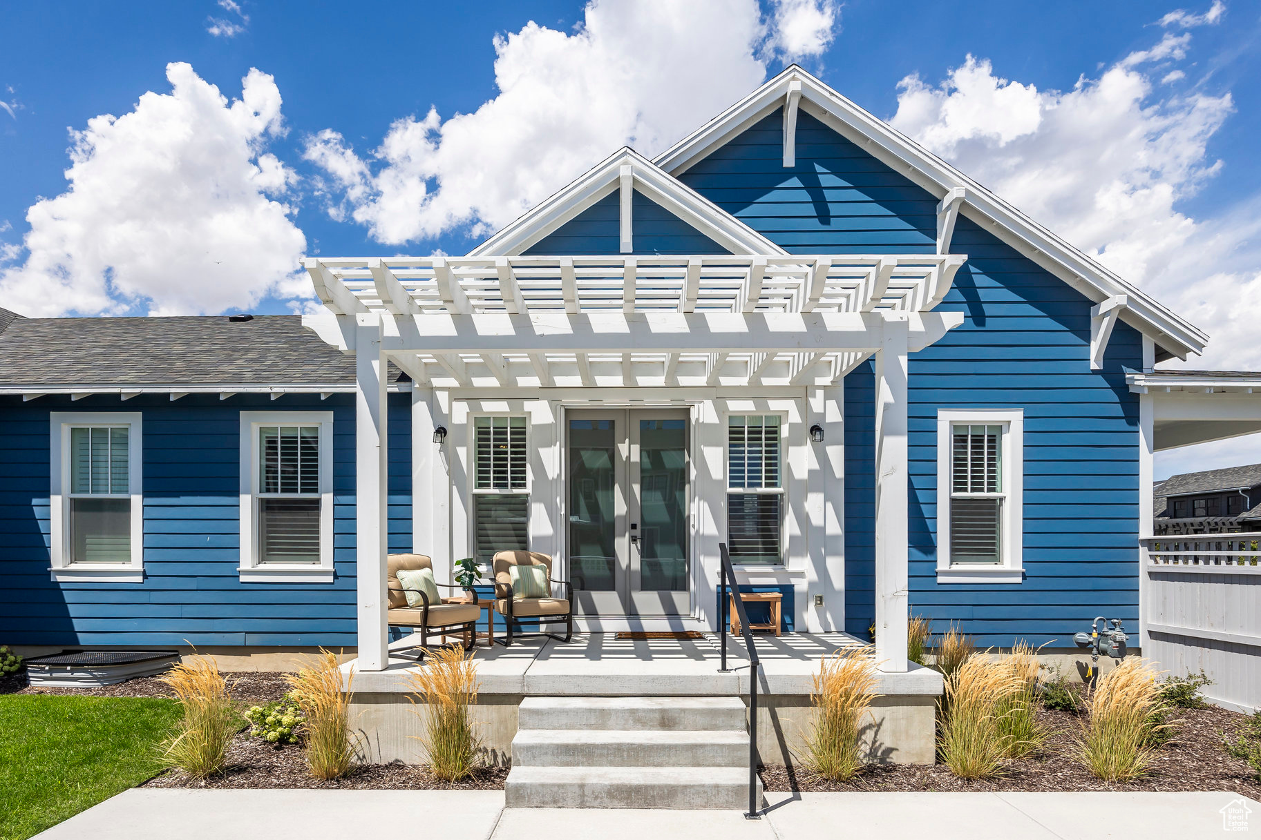 DAYBREAK LAKE ISLAND - Residential