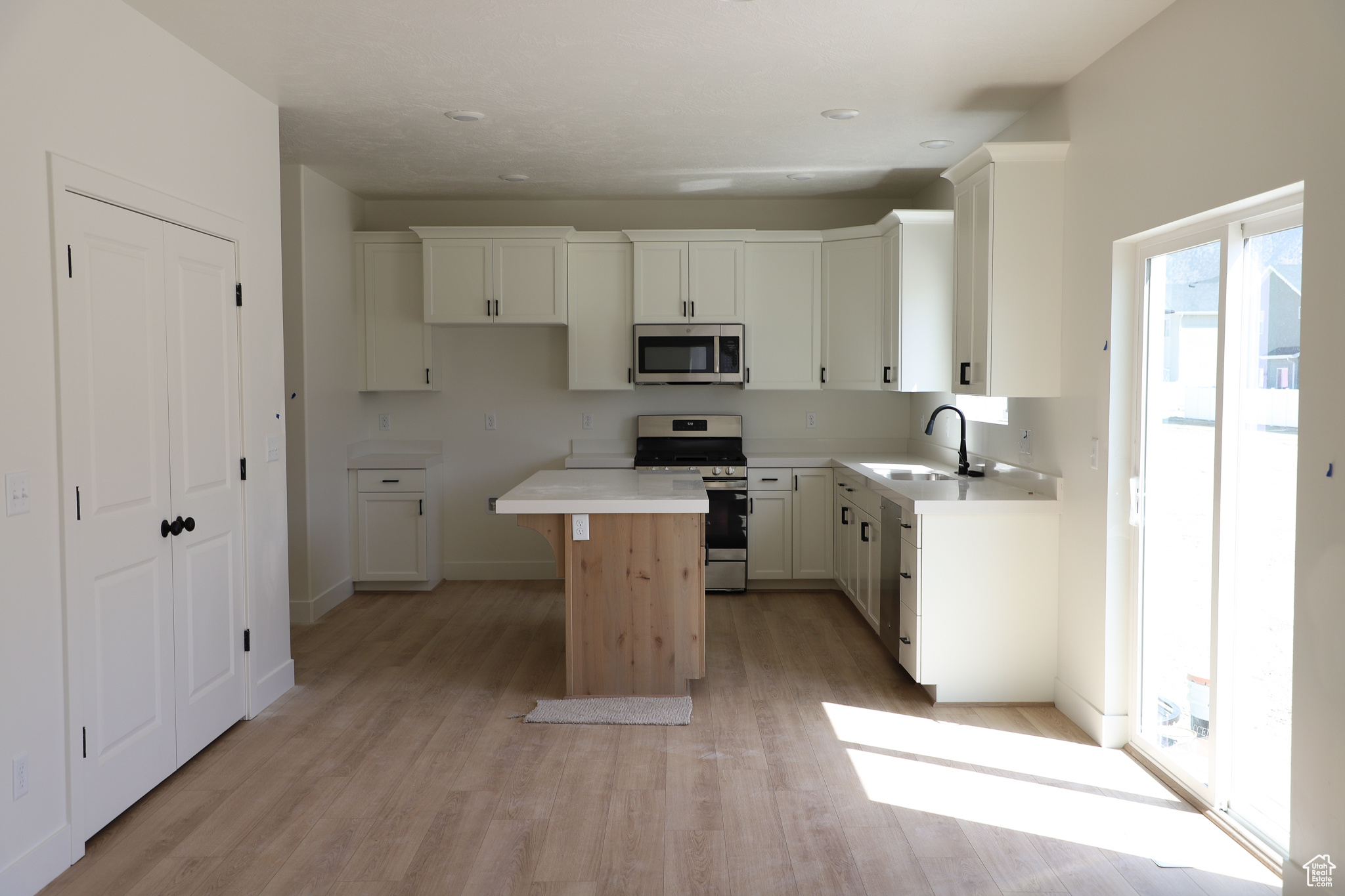 1774 E Fox Meadow Ln #316B2, Eagle Mountain, Utah image 3