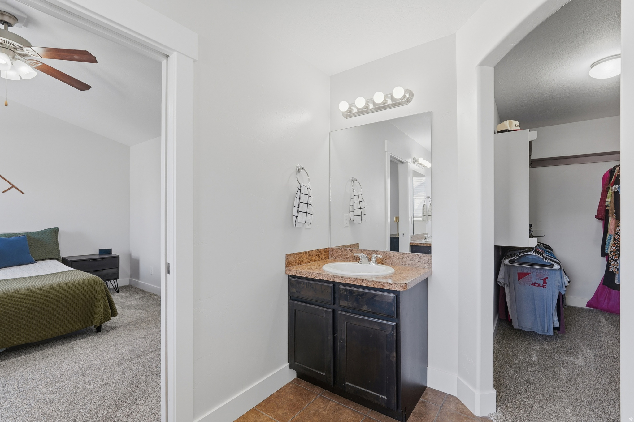 PARKWAY VILLAGE P R - Residential