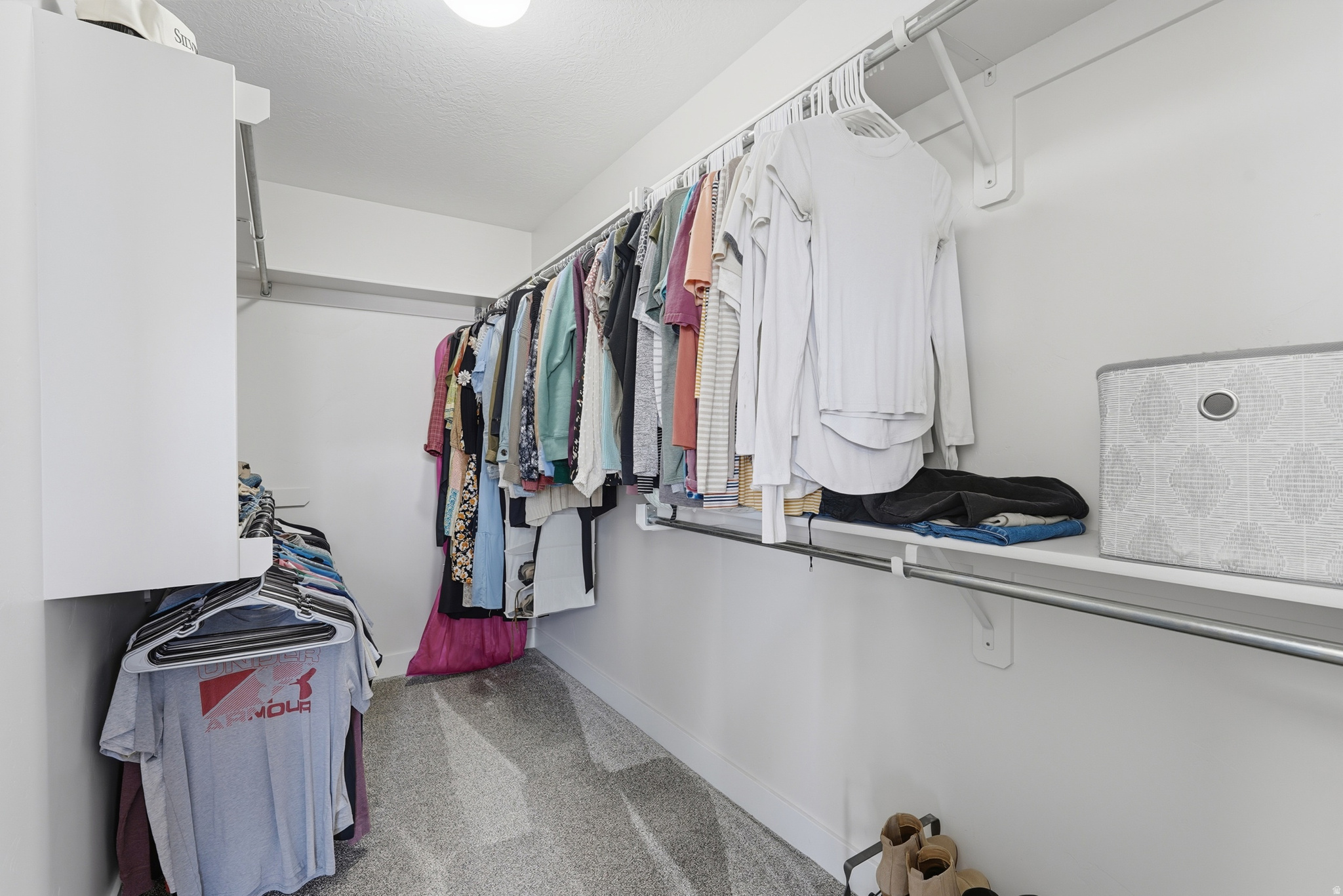 PARKWAY VILLAGE P R - Residential