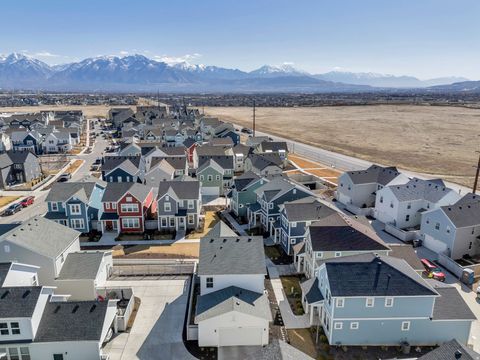 Tiny photo for 6811 W SKIP ROCK RD, South Jordan, UT 84009 (MLS # 2143646)