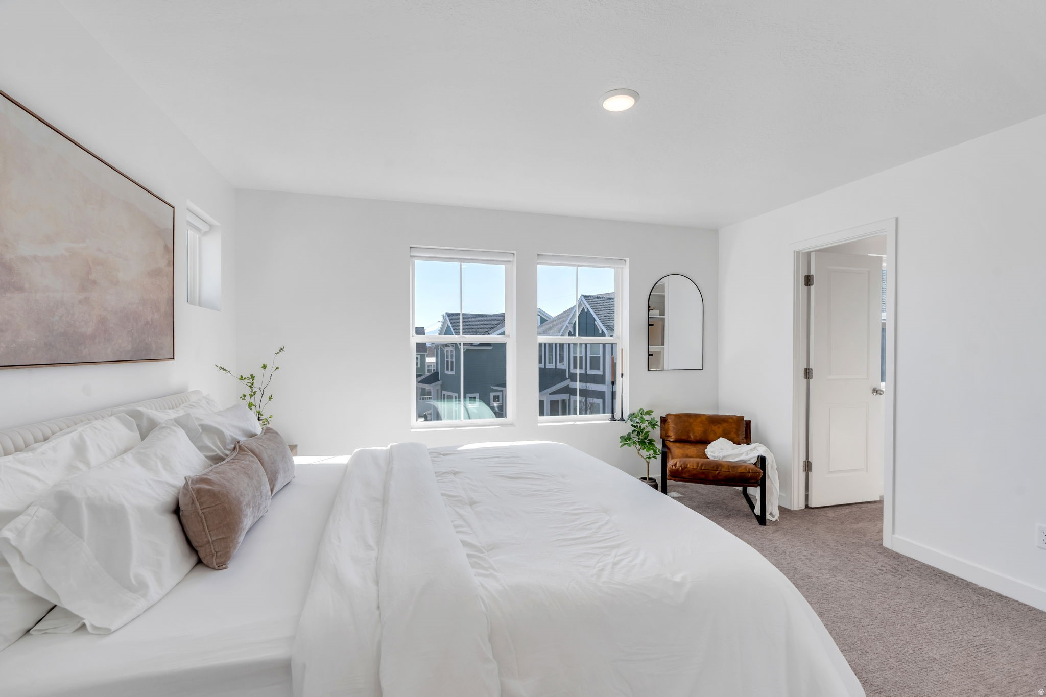 DAYBREAK - Residential