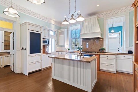 Tiny photo for 42 W CENTER ST, Kaysville, UT 84037 (MLS # 2177236)