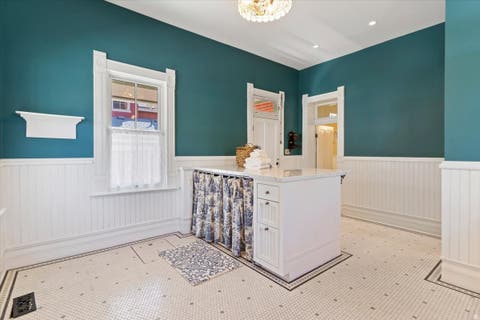 Tiny photo for 42 W CENTER ST, Kaysville, UT 84037 (MLS # 2177236)
