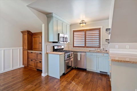 Tiny photo for 42 W CENTER ST, Kaysville, UT 84037 (MLS # 2177236)