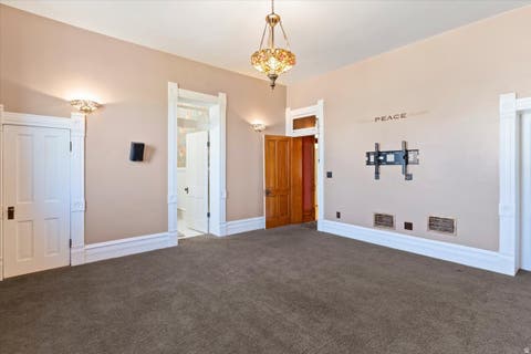 Tiny photo for 42 W CENTER ST, Kaysville, UT 84037 (MLS # 2177236)