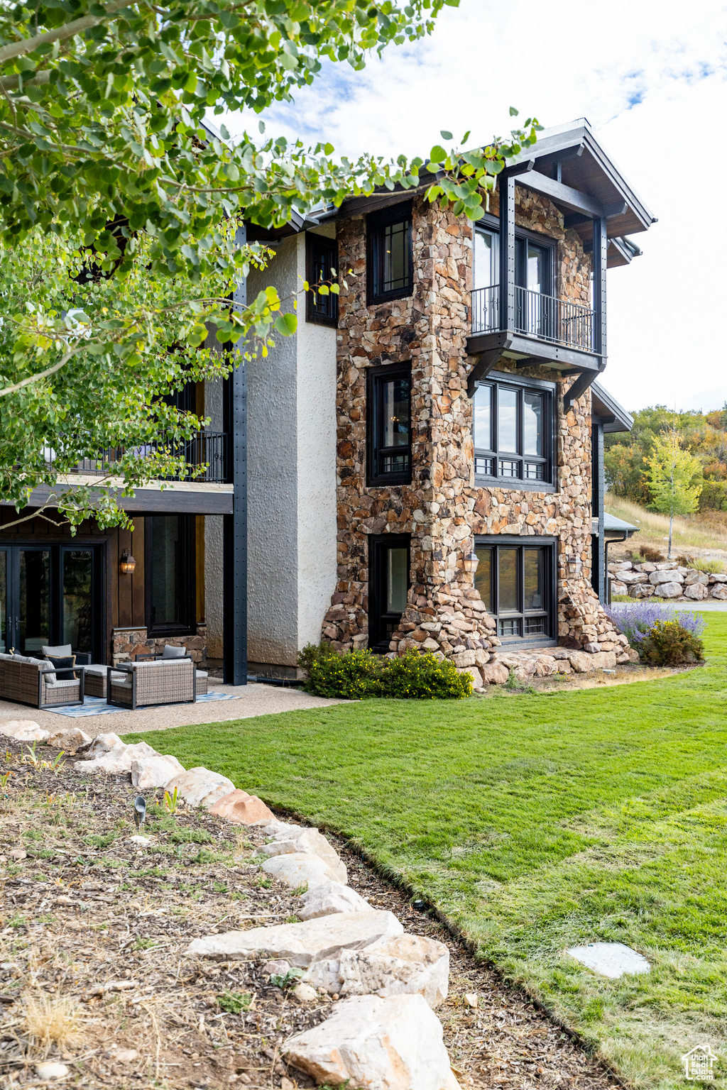 THE RIDGE AT RED HAWK SUBDIVISION - Residential