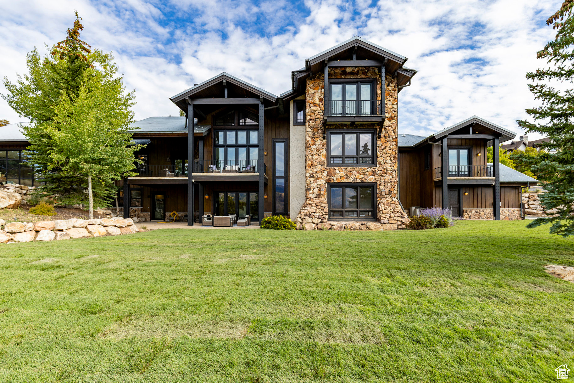 THE RIDGE AT RED HAWK SUBDIVISION - Residential