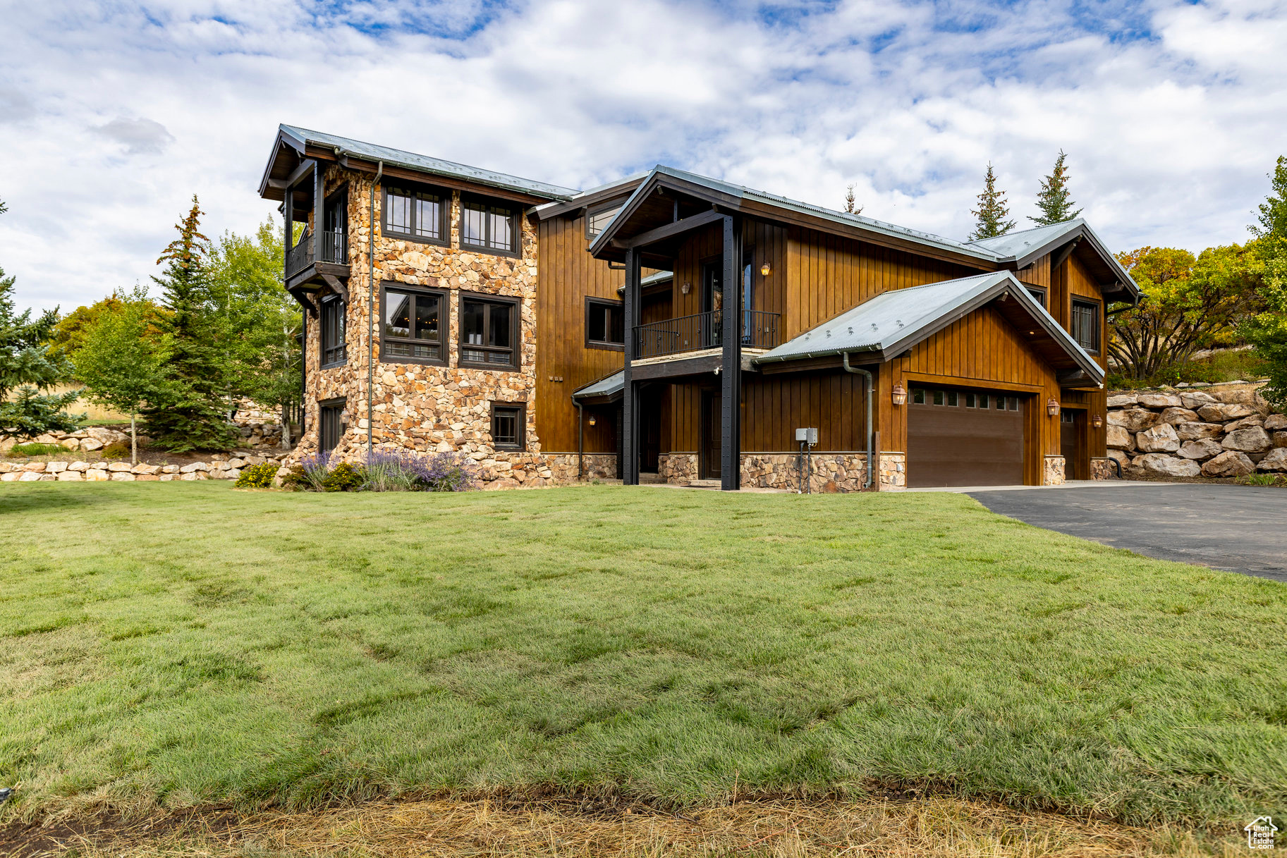 THE RIDGE AT RED HAWK SUBDIVISION - Residential