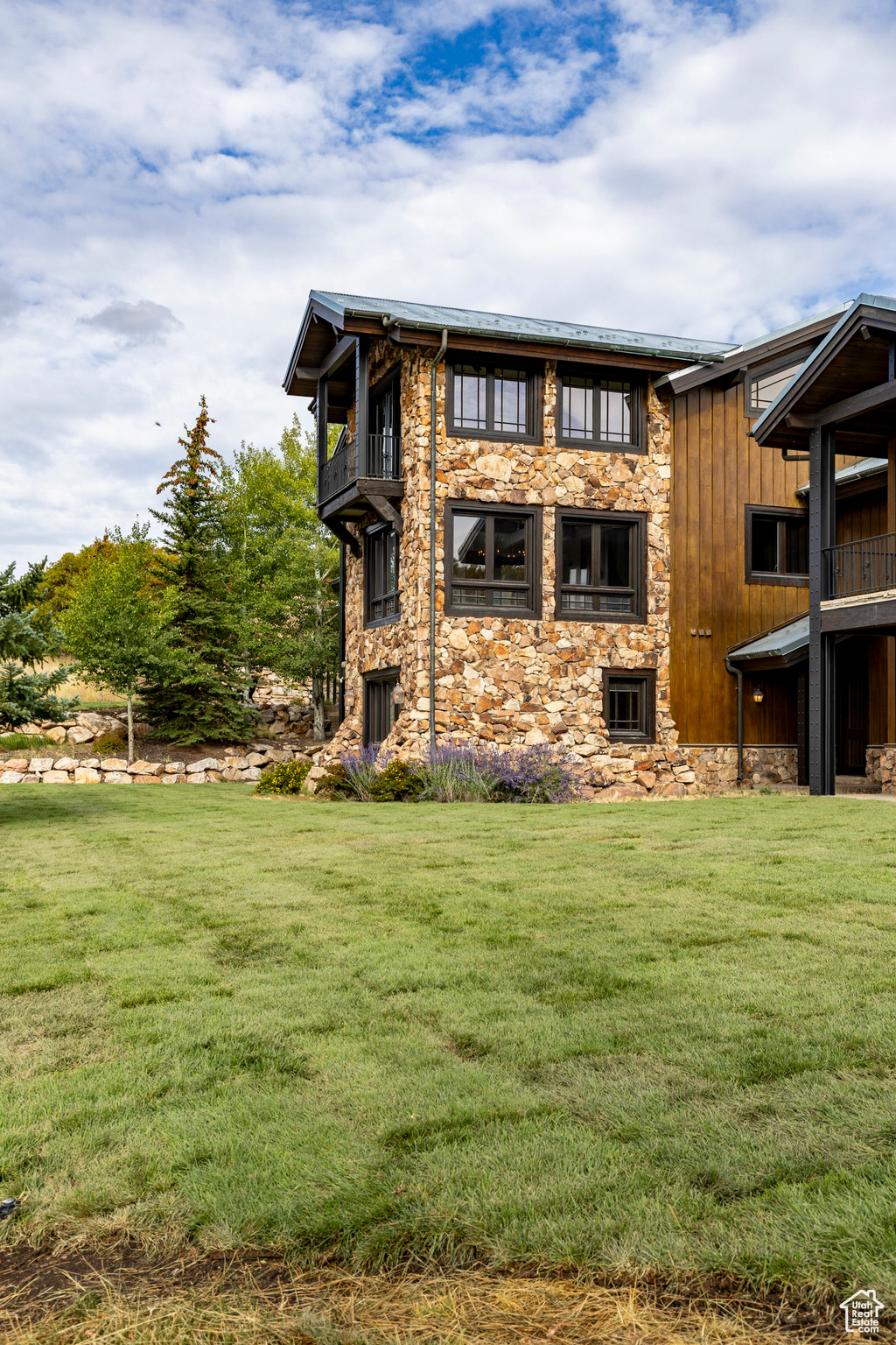 THE RIDGE AT RED HAWK SUBDIVISION - Residential