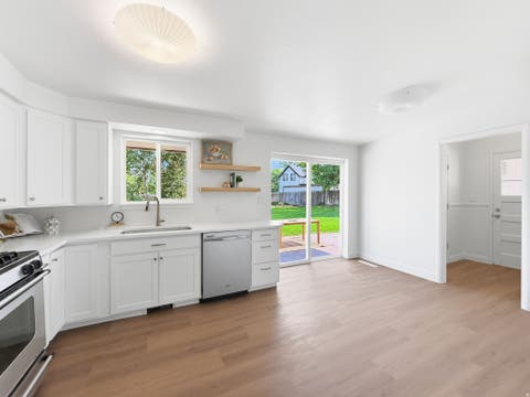 Tiny photo for 515 E 550 S, Bountiful, UT 84010 (MLS # 2172415)
