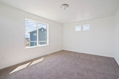 Tiny photo for 367 E KANAB CREEK DR #198, Saratoga Springs, UT 84045 (MLS # 2120964)