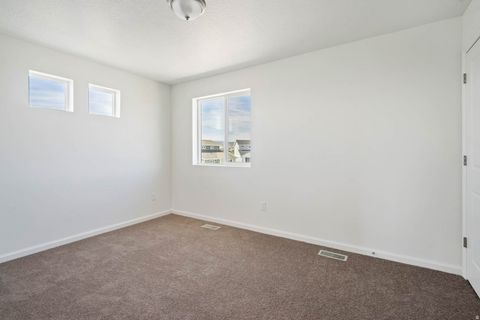 Tiny photo for 367 E KANAB CREEK DR #198, Saratoga Springs, UT 84045 (MLS # 2120964)