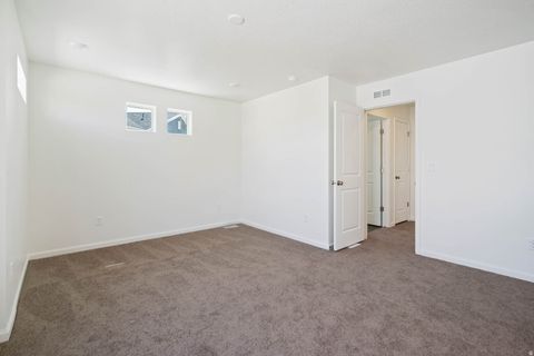Tiny photo for 367 E KANAB CREEK DR #198, Saratoga Springs, UT 84045 (MLS # 2120964)
