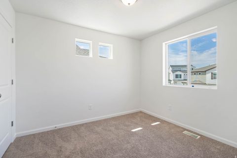 Tiny photo for 367 E KANAB CREEK DR #198, Saratoga Springs, UT 84045 (MLS # 2120964)