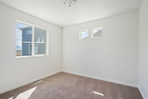 Tiny photo for 367 E KANAB CREEK DR #198, Saratoga Springs, UT 84045 (MLS # 2120964)