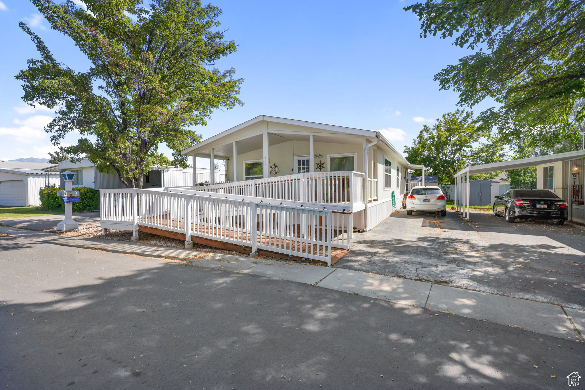 SEVEN CS - Residential