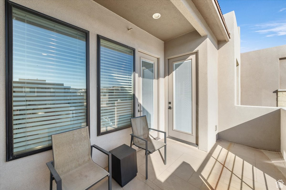 TOWN CENTER AT CORAL CANYON - Residential