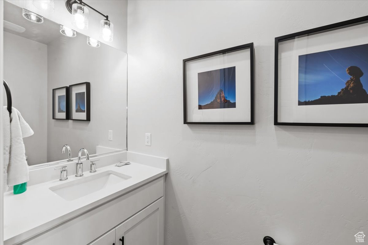 TOWN CENTER AT CORAL CANYON - Residential