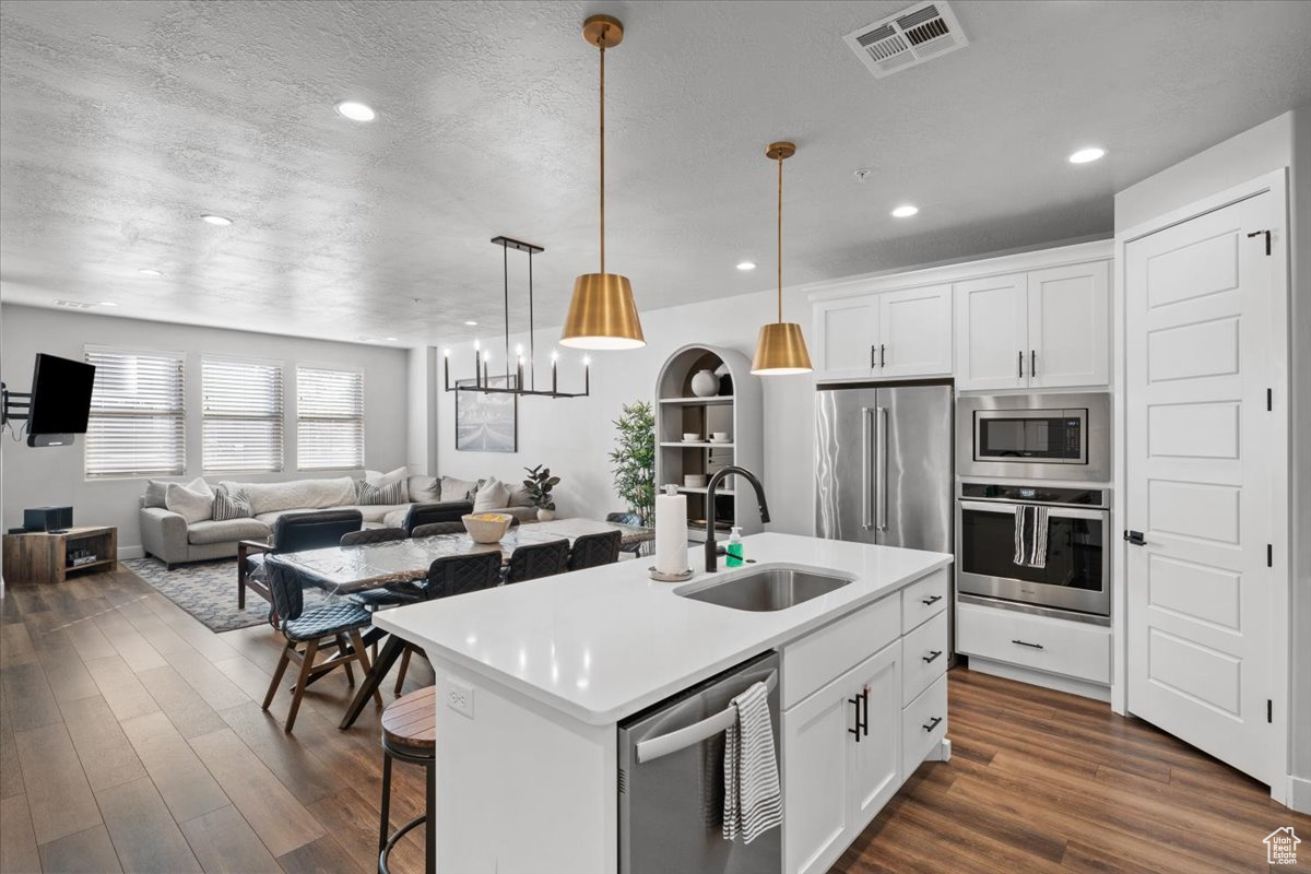 TOWN CENTER AT CORAL CANYON - Residential