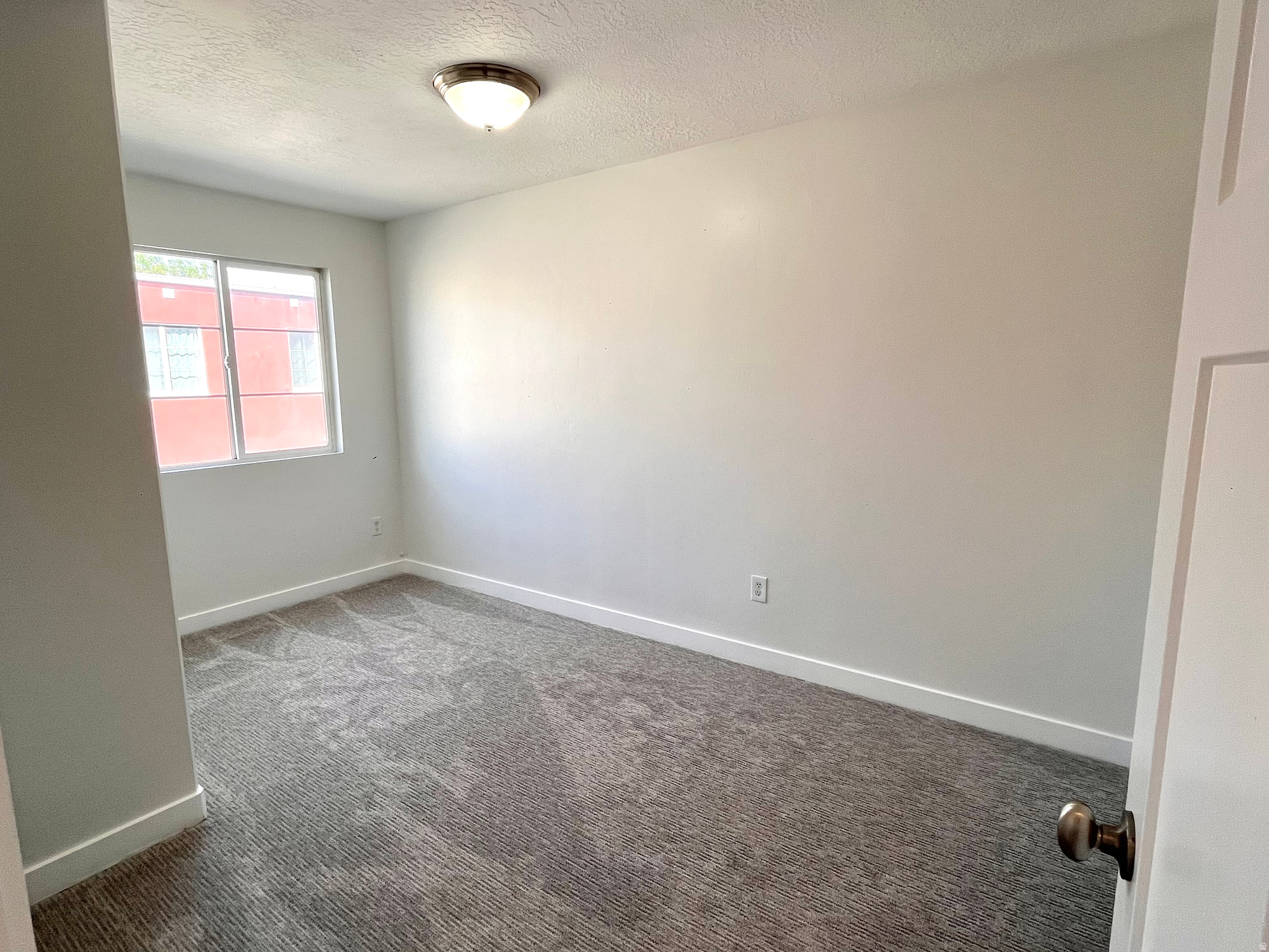 SUMMERLANE AT THE DISTRICT - Residential