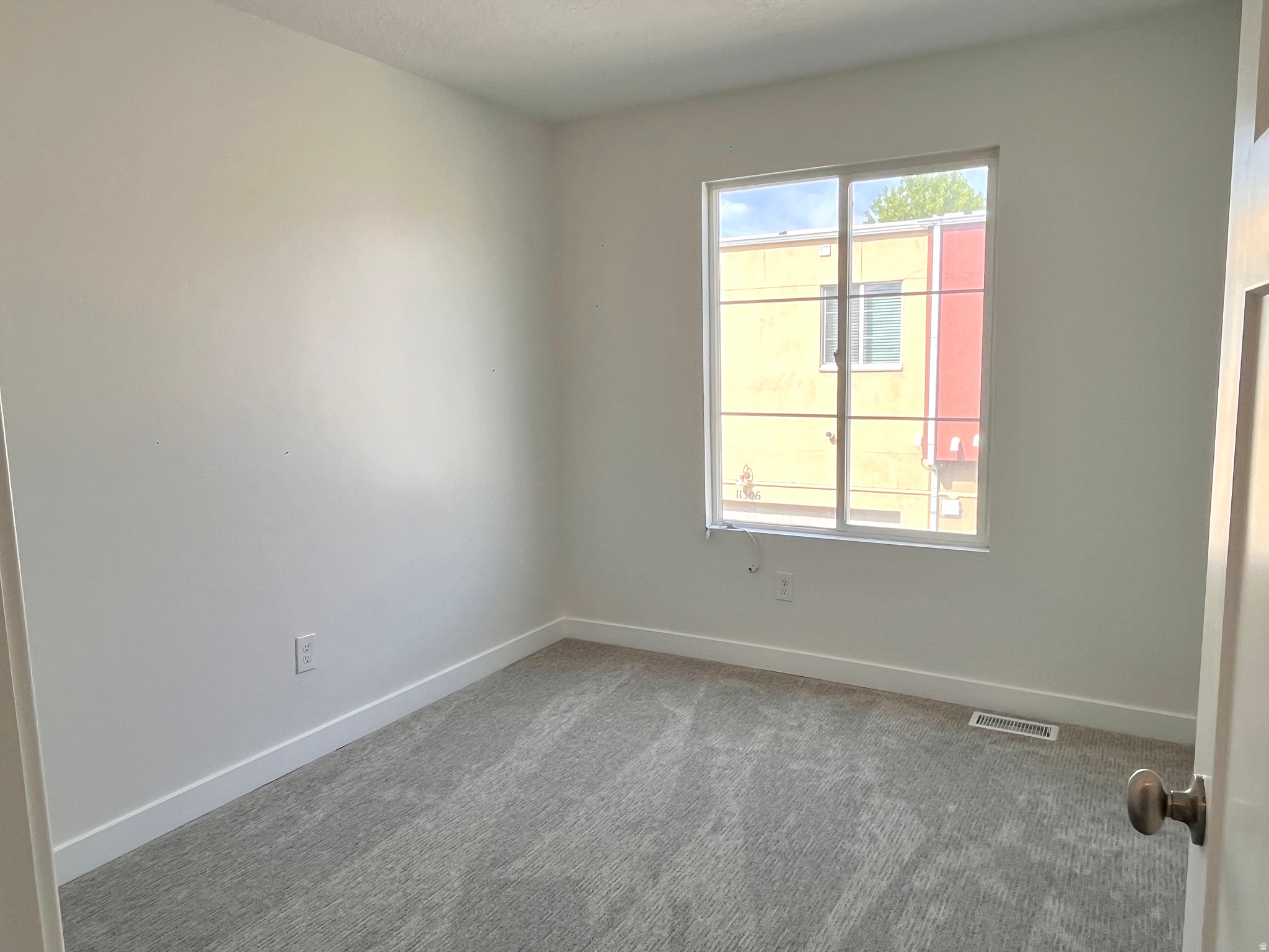 SUMMERLANE AT THE DISTRICT - Residential