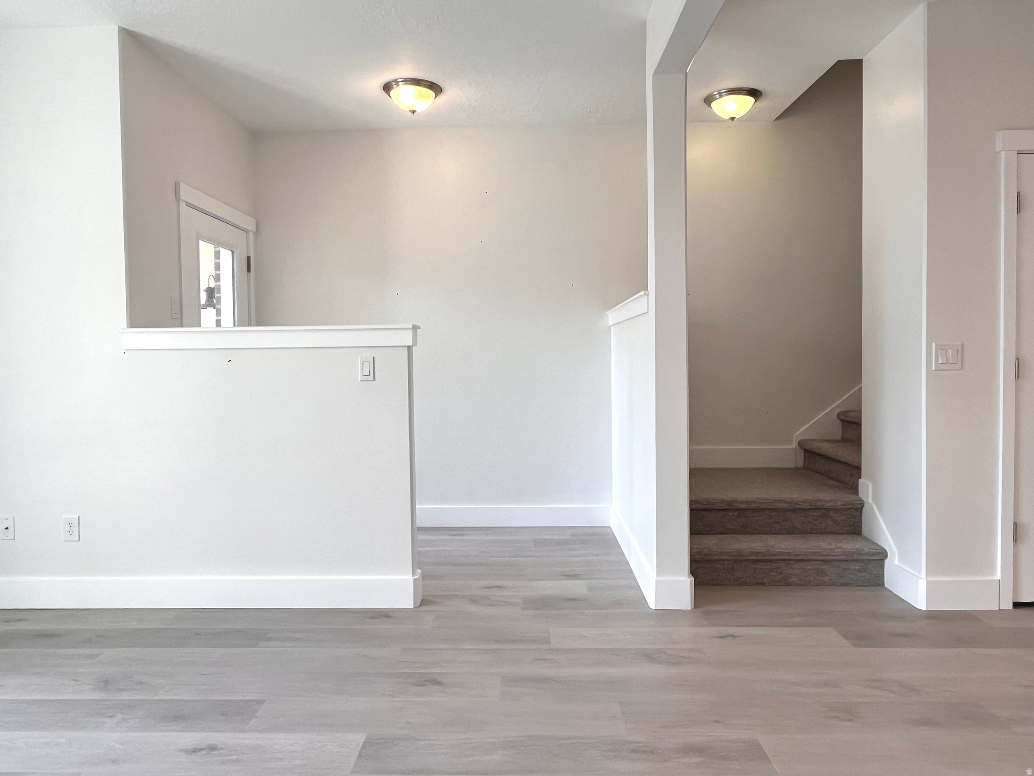 SUMMERLANE AT THE DISTRICT - Residential