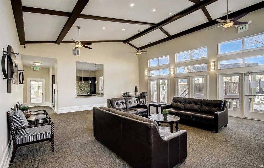 SUMMERLANE AT THE DISTRICT - Residential