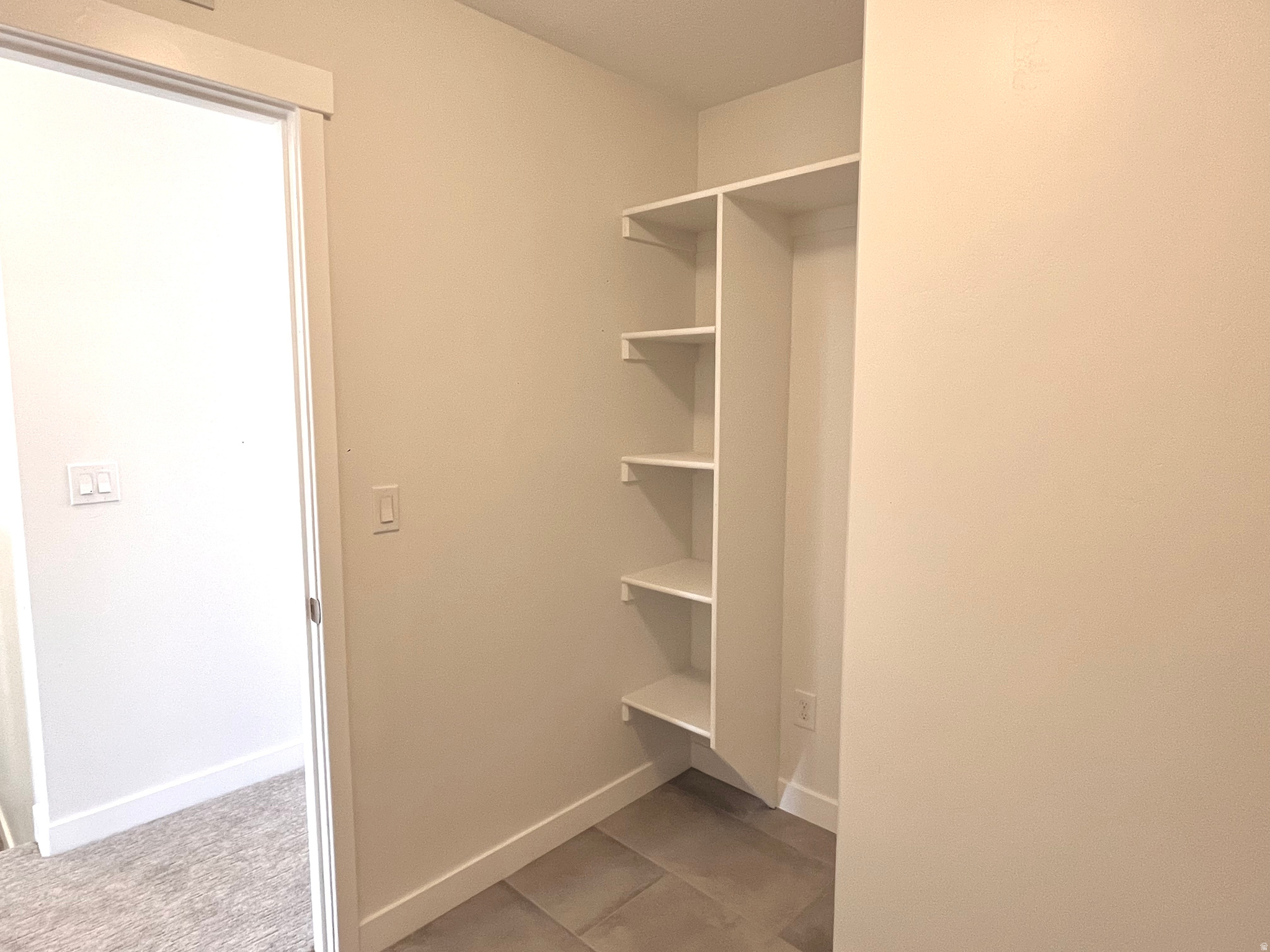 SUMMERLANE AT THE DISTRICT - Residential