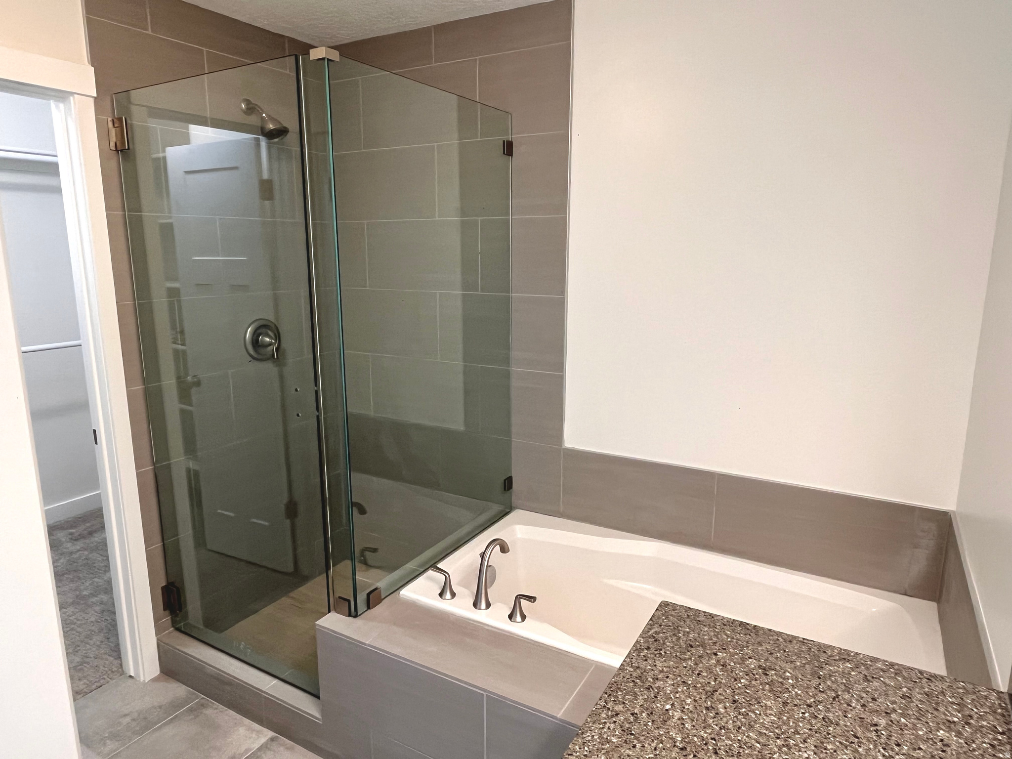 SUMMERLANE AT THE DISTRICT - Residential