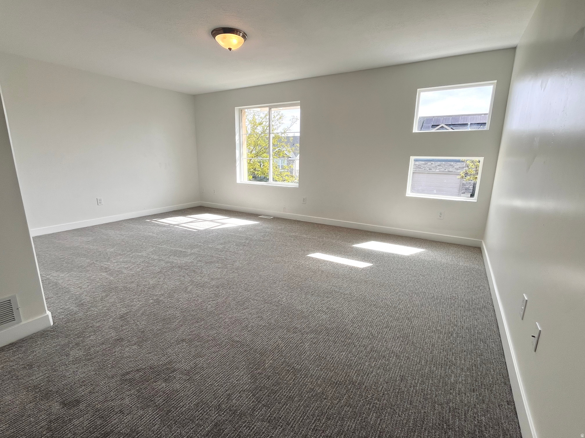 SUMMERLANE AT THE DISTRICT - Residential