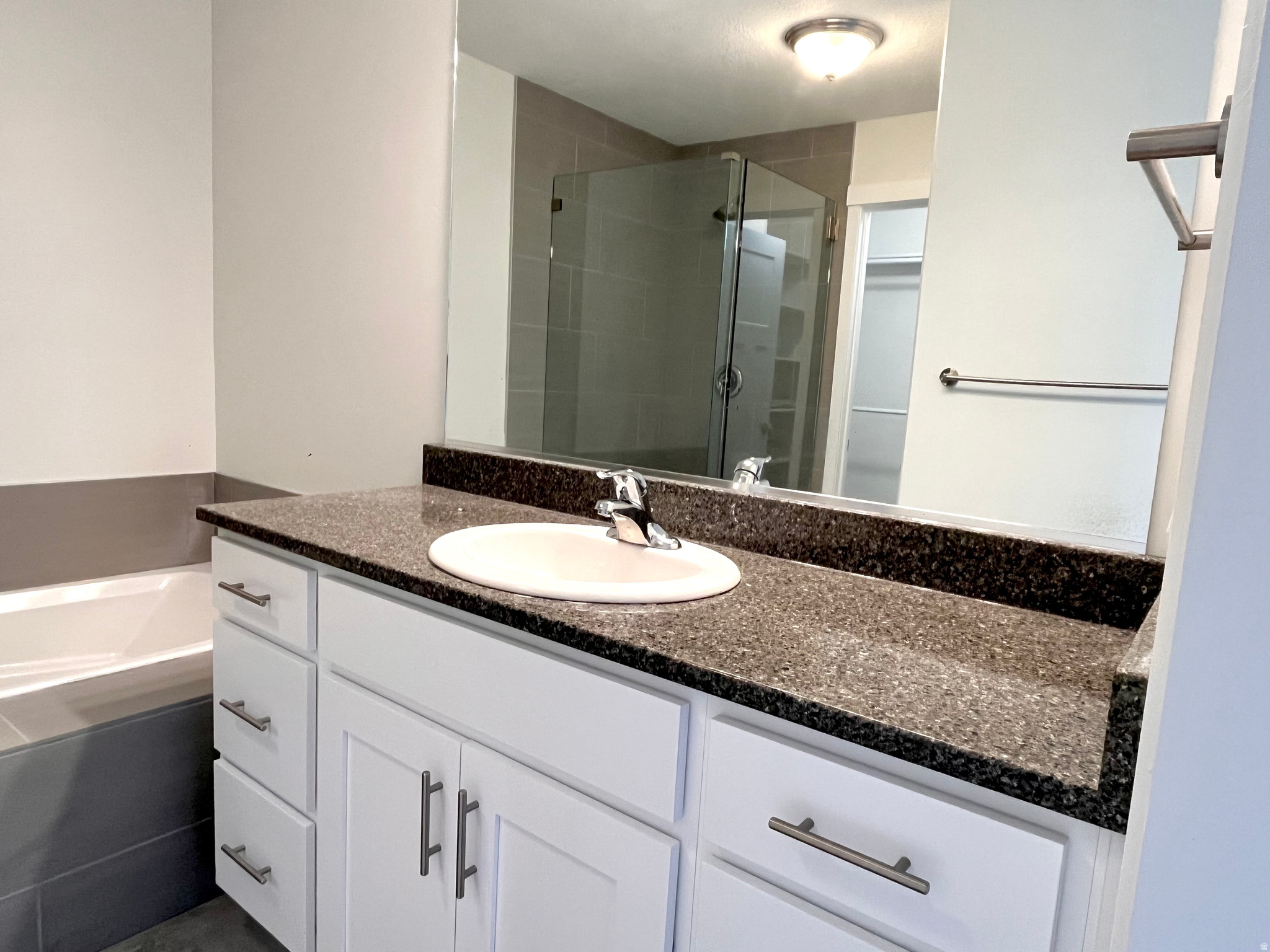 SUMMERLANE AT THE DISTRICT - Residential