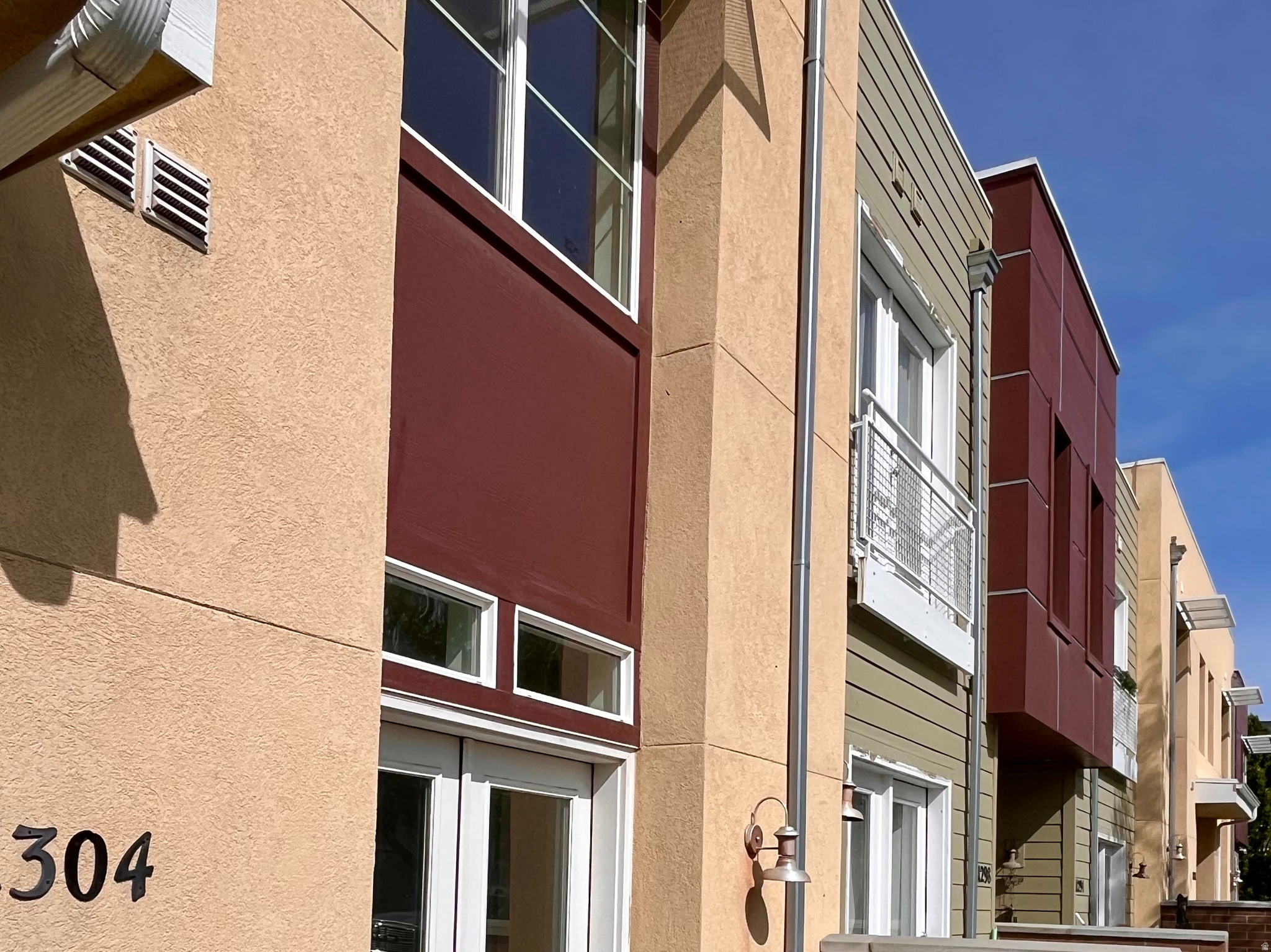 SUMMERLANE AT THE DISTRICT - Residential