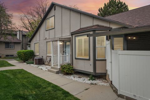 Photo of 87 SANTA RITA PL, West Jordan, UT 84088 (MLS # 2150224)