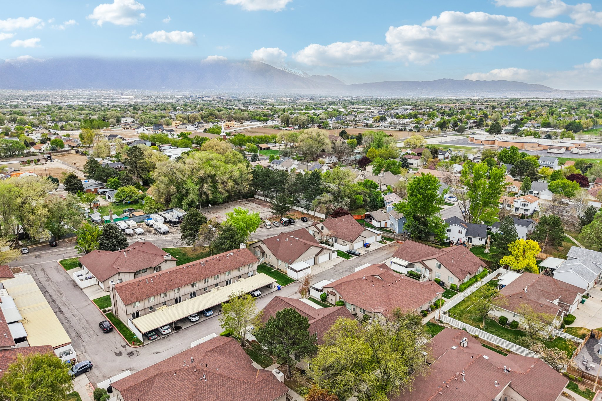 VISTA MONTANA - Residential