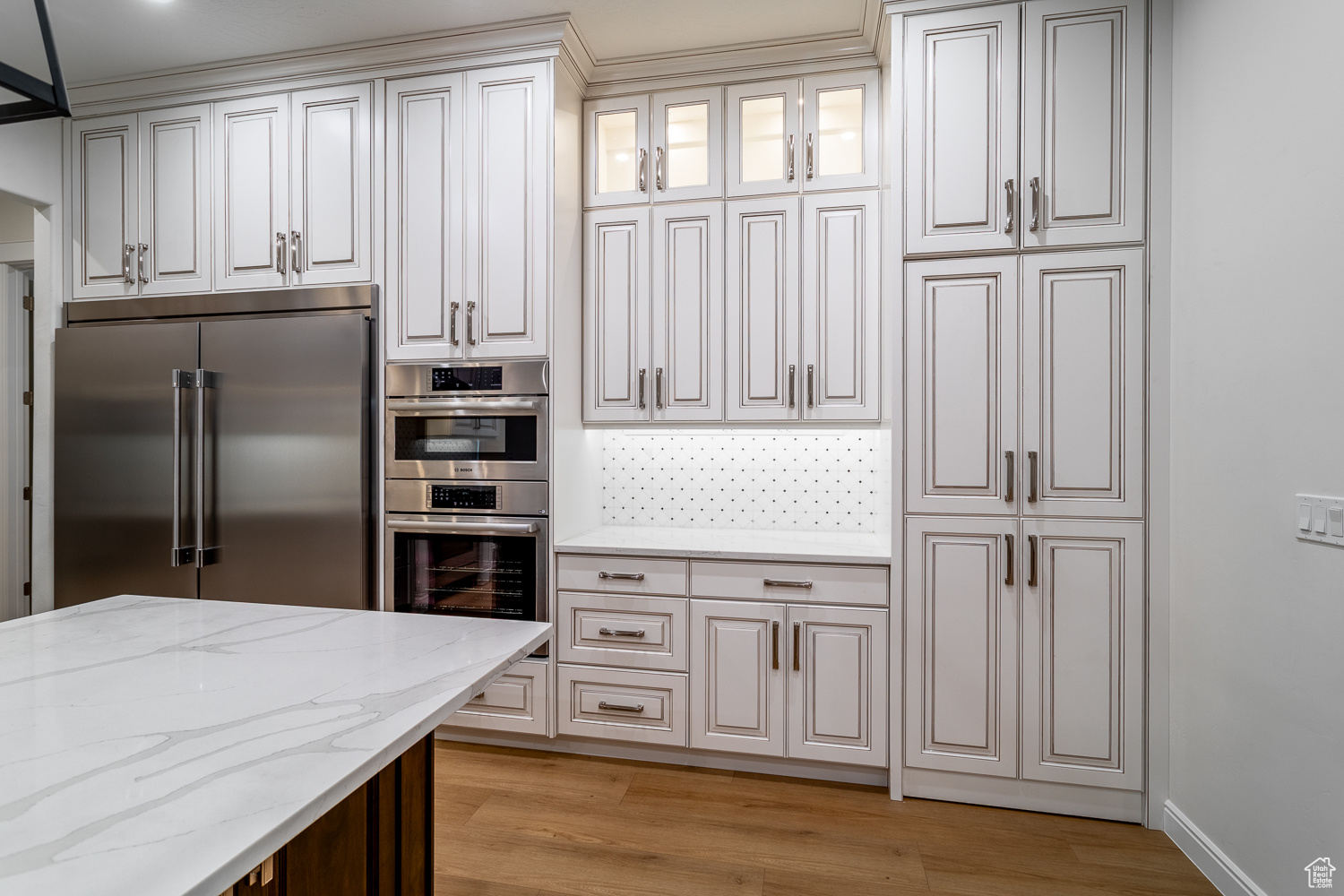 ANCESTOR ESTATES - Residential